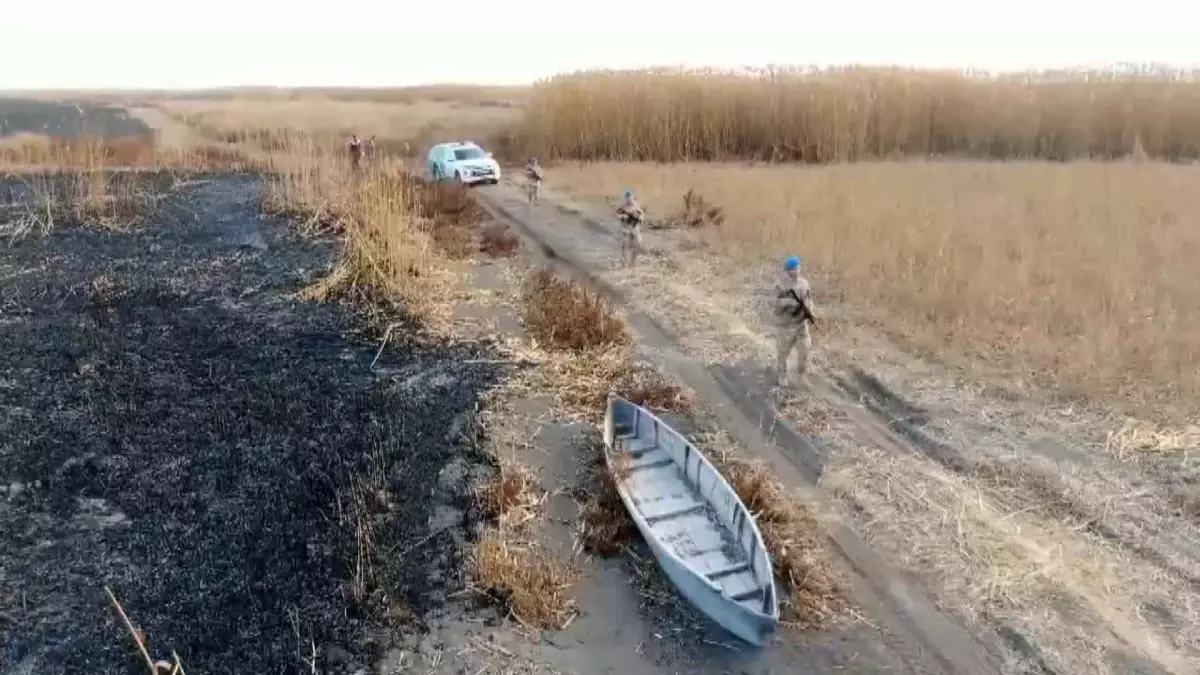 Eber Gölü’nde Yangın Denetimleri Sürüyor