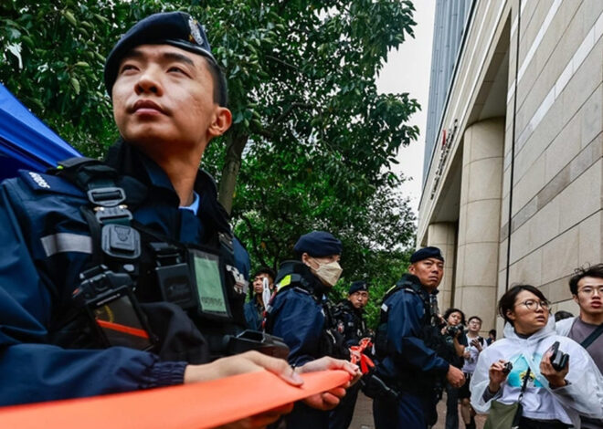 Hong Kong’taki izinsiz ön seçime ceza yağdı