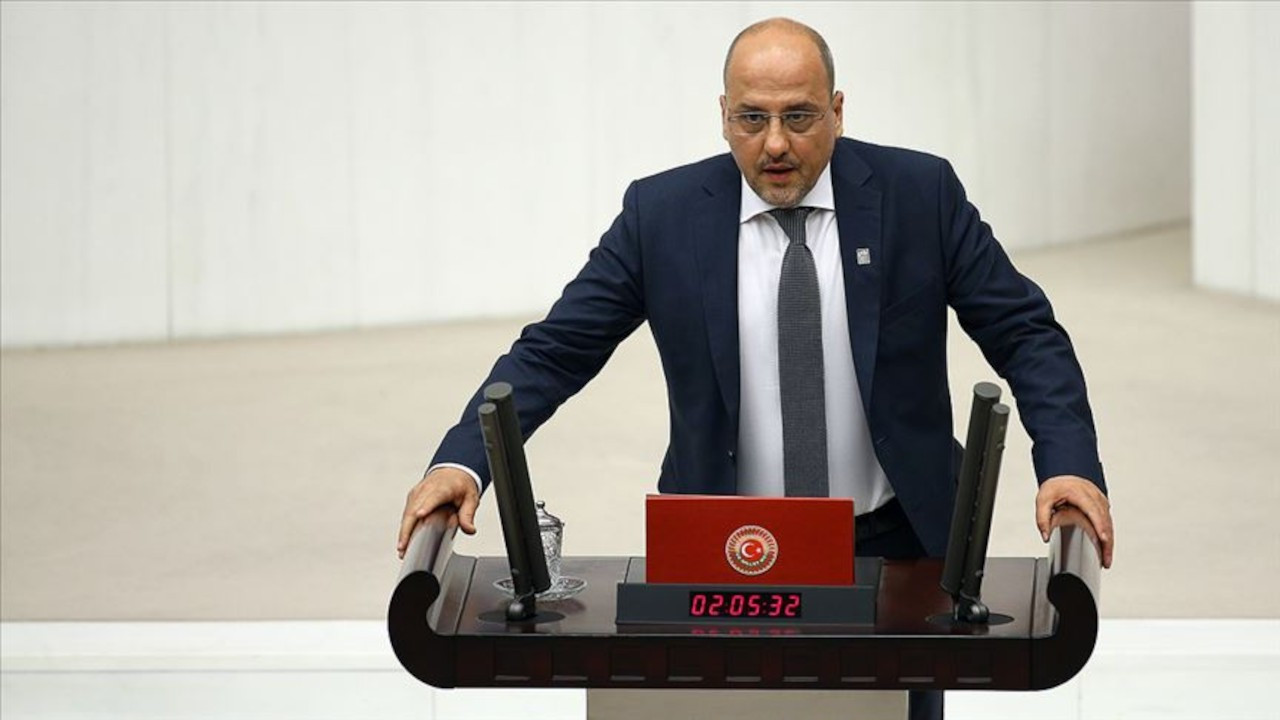 Ahmet Şık: 3 polis şefinin gözaltına alınacağını İçişleri Bakanlığı ve Ankara Emniyeti biliyor muydu?