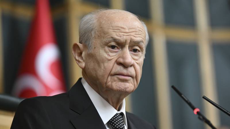 Bahçeli’den Esad’a: Hâlâ vakit geçmiş değil,  Türkiye’yle ön şartsız diyalog önce kendi hayrına, sonra da ülken çıkarına