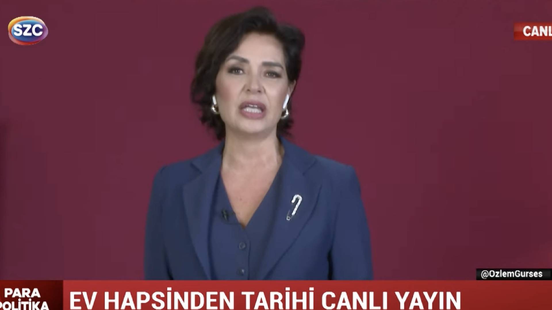 Ev hapsindeki gazeteci Özlem Gürses, canlı yayını evinden yaptı; “Kelepçeyi, görüntü almak için taktılar”