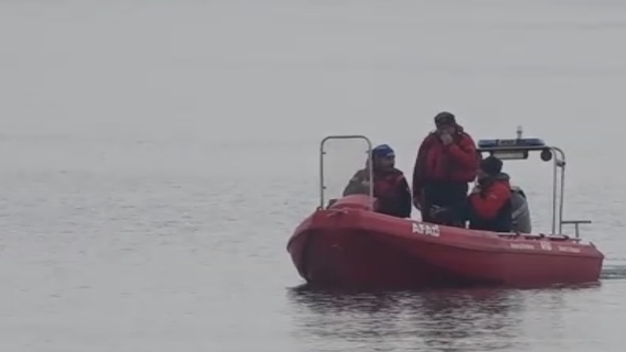 Samsun’da kaybolan balıkçılar için arama çalışmaları 3. günde