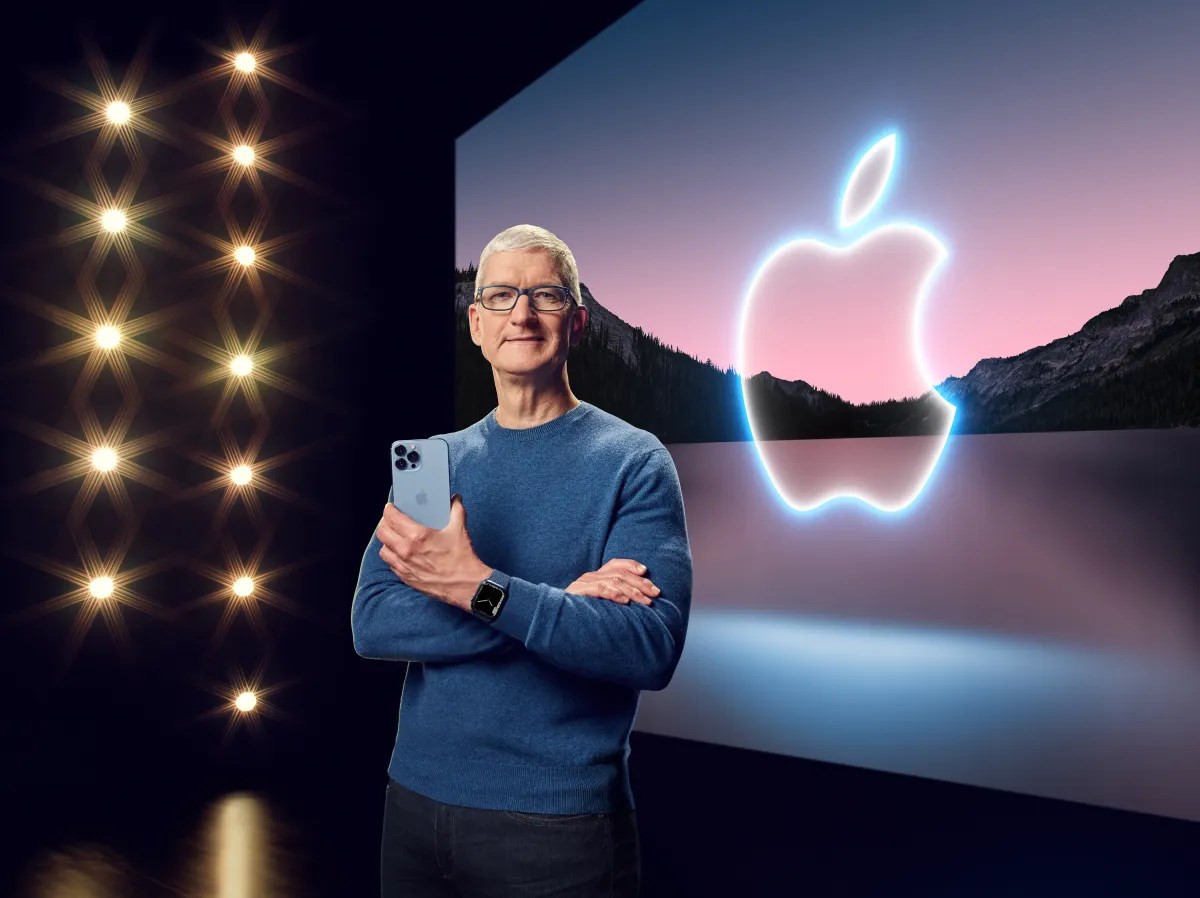 Tim Cook açıkladı: Apple Intelligence ücretli olmayacak