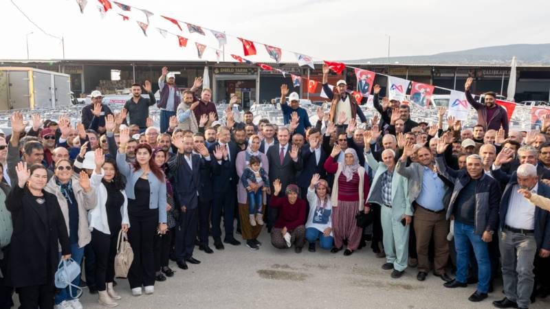 Vahap Seçer’den Cumhurbaşkanı Erdoğan’a: Sarsılmaya ihtiyacımız yok, kendimizdeyiz, ayaklarımız da yere basıyor!