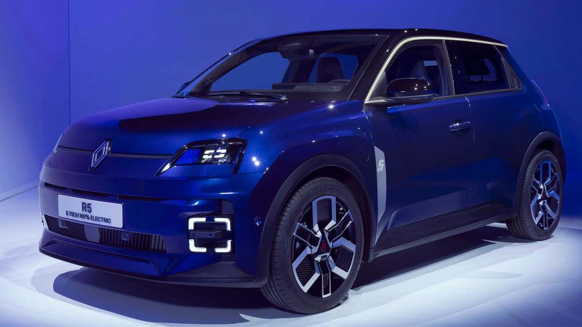 Renault, Eyl&uuml;l 2025 Fiyat Listesini A&ccedil;ıkladı: Clio Fiyatı U&ccedil;tu Gidiyor!