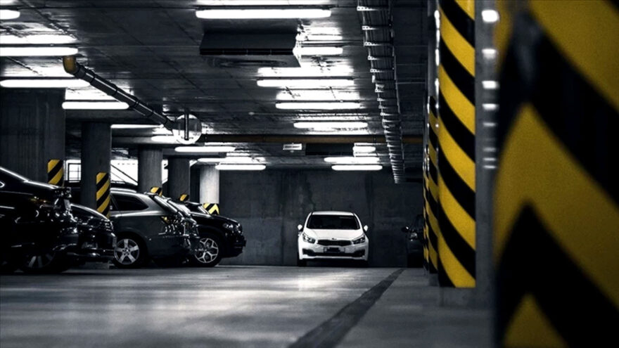 KDK: Otoparkta zarar gören aracın masrafı otoparka ait