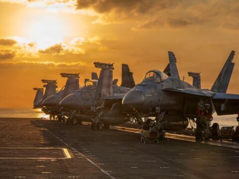 CENTCOM: İran’da 10 binden fazla askeri hedefi vurduk