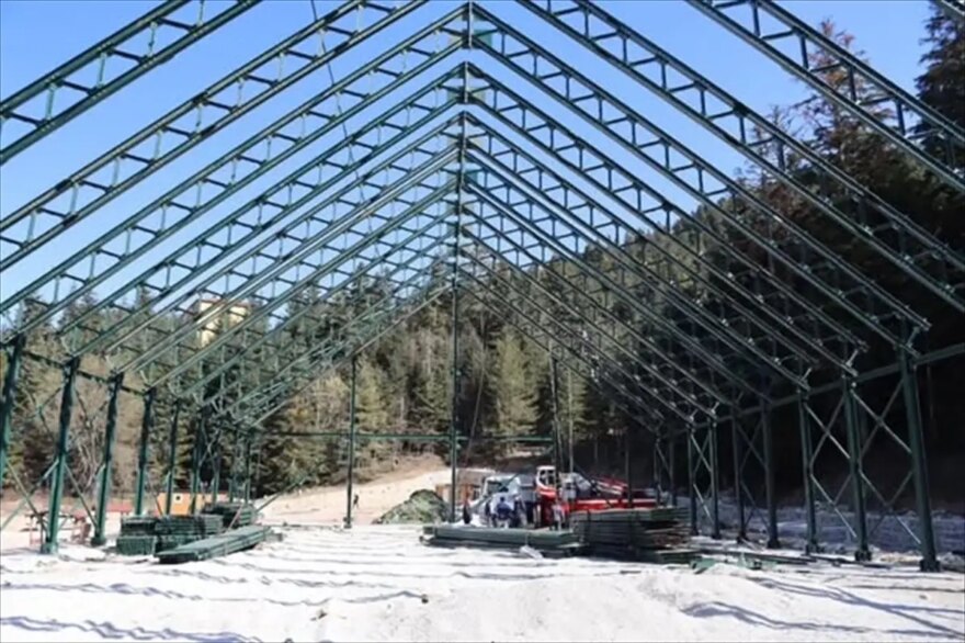 Küre’de Yeni Spor Tesisi İnşaatı Devam Ediyor