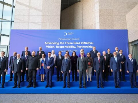 Kurtulmuş’tan Çok Merkezli Dünya Vurgusu