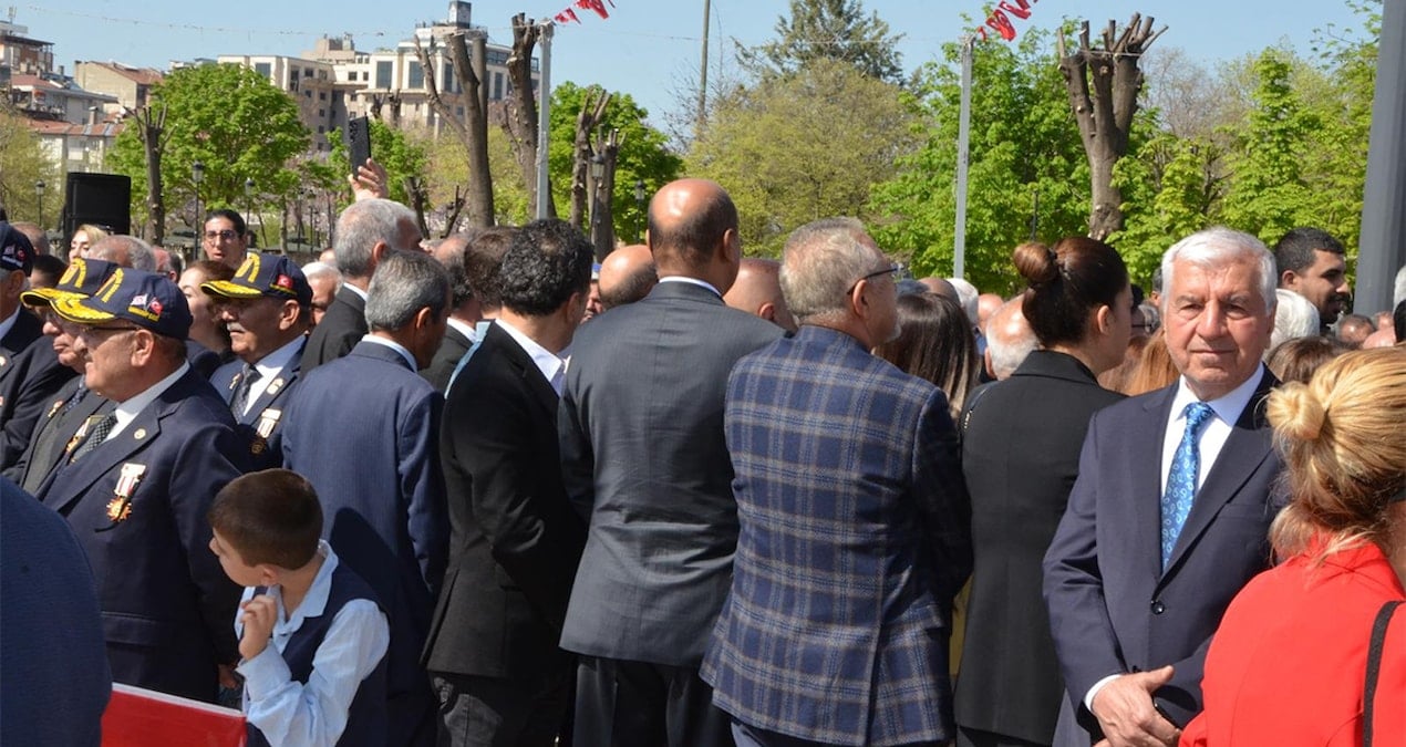 23 Nisan’da ‘Mehter’ krizi: CHP’den törene protesto