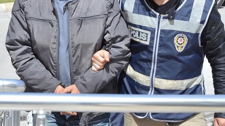 aydinda-operasyon-10-gocmen-kacakciligi-suphelisi-yakalandi-nN9xmFyt.jpg