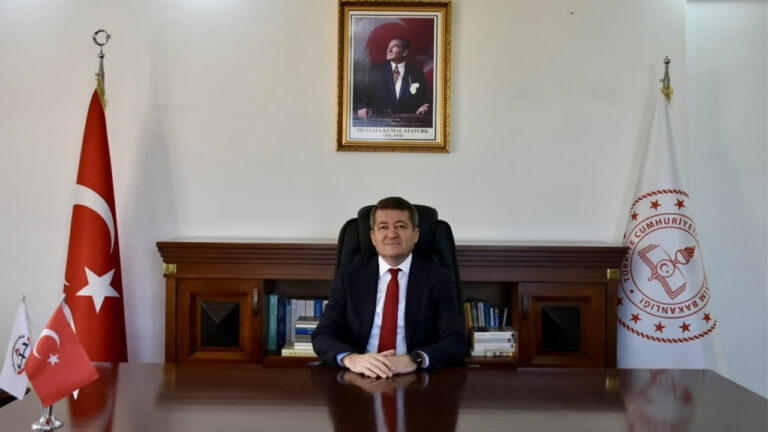 bilecik-il-milli-egitim-muduru-simsek-guvenli-okul-iklimine-tum-paydaslari-katki-sunmaya-cagirdi-fBJCewRf.jpg