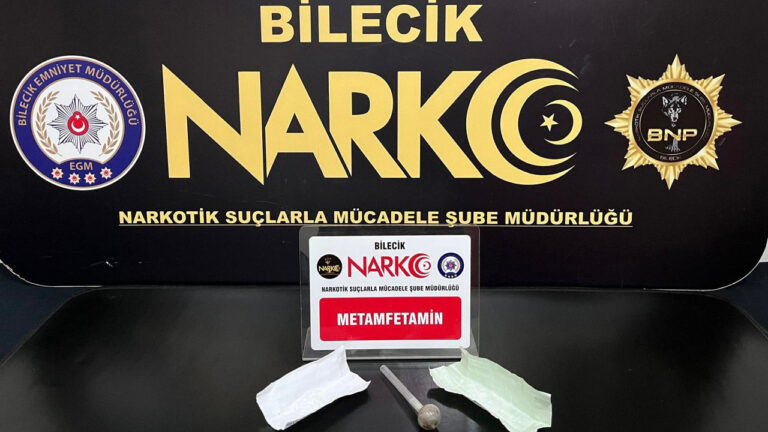 bilecikte-aracinda-uyusturucu-bulunan-sahsa-adli-islem-ve-para-cezasi-YaPufvDh.jpg