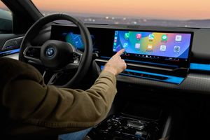 bmw carplay