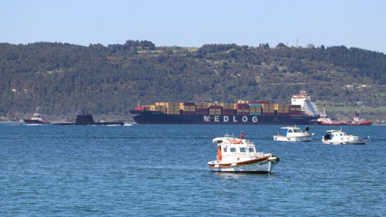 canakkale-bogazinda-gemi-arizasi-i1NyAAej.jpg