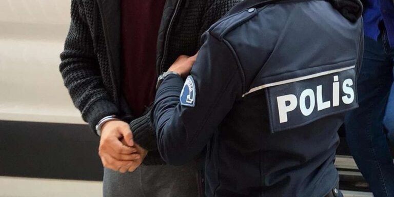 denizlide-arkadas-cinayeti-demir-sopayla-doverek-oldurdu-IgQIWfOG.jpg