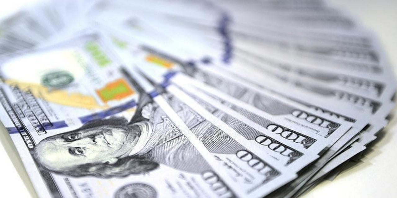 Dolar dibi gördükten sonra yeniden atakta