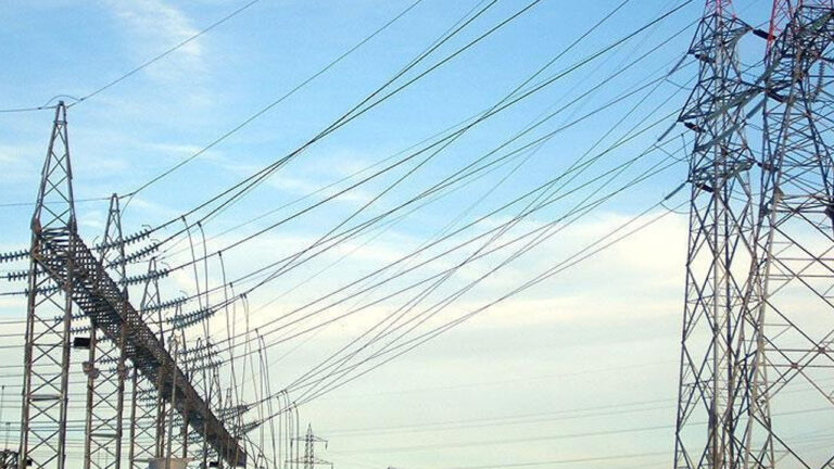 elektrik-piyasasinda-sifir-fiyat-hareketliligi-WqlllPGy.jpg