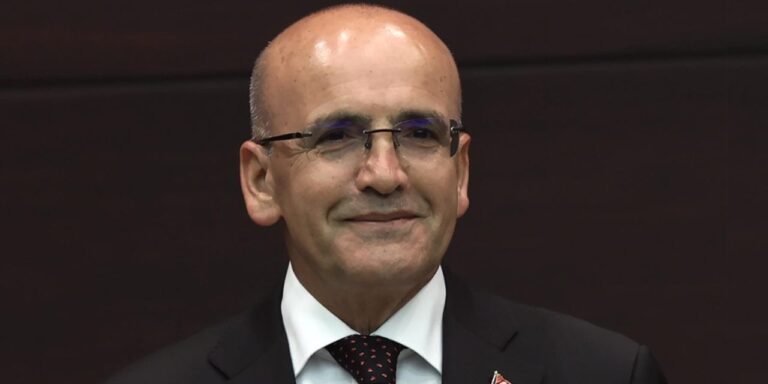 enflasyonda-tek-hane-savasta-firsat-gordu-MjSgiyfa.jpg
