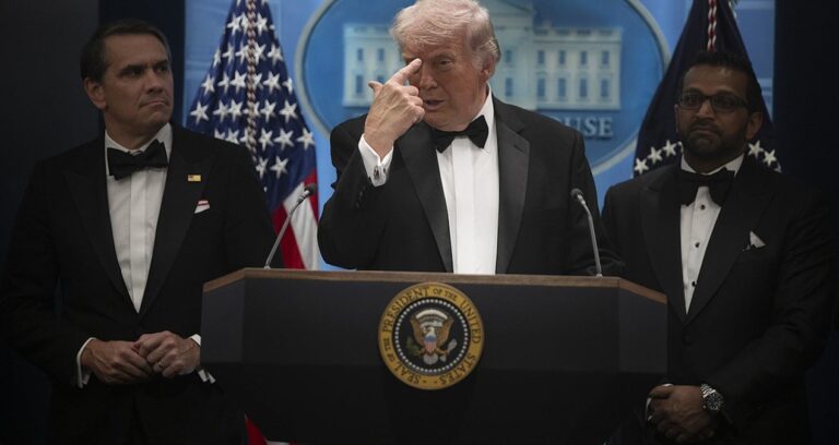 gundem-iran-trump-ulusal-guvenlik-ekibini-topladi-81IjNNPG.jpg