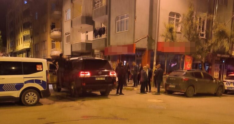 igdirda-korkunc-olay-silah-seslerinin-yukseldigi-evde-iki-cesetle-karsilastilar-29BqblNO.jpg