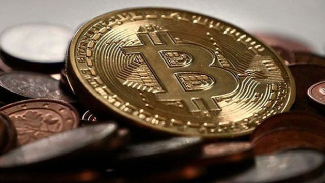"Bitcoin Balinaları" yeniden alım yapıyor