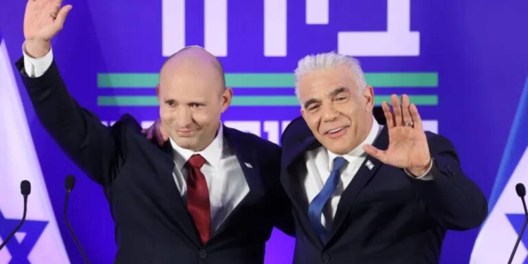 israil-siyasetinde-sok-ittifak-eski-rakipler-netanyahuya-karsi-guclerini-birlestirdi-1Z3hsGzI.jpg