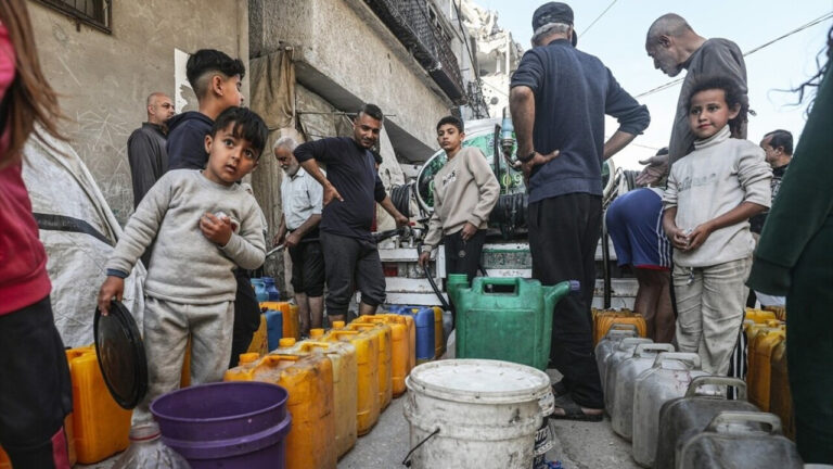 israilin-gazzede-suyu-engellemesi-soykirimin-parcasi-MPlYcDaU.jpg