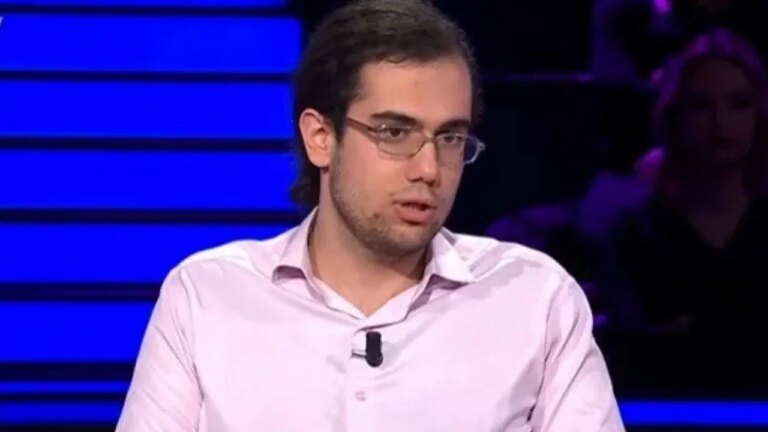 kim-milyoner-olmak-isterde-1-milyon-tllik-futbol-sorusu-tarihi-yanit-herkesi-sasirtti-MPqkHHQ8.jpg