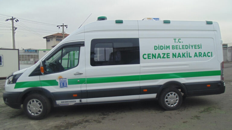 komsular-kokudan-rahatsiz-olup-ihbar-etti-gercek-cilingir-kapiyi-acinca-ortaya-cikti-syYMiYP5.jpg