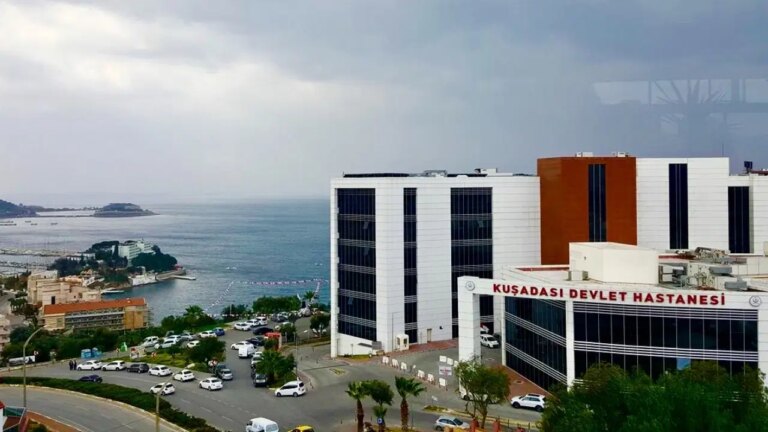 kusadasi-devlet-hastanesinde-dogumda-ihmal-iddiasina-suc-duyurusu-sezeryen-kisitlamasi-bebek-olumunu-mu-getirdi-5GTccZuT.jpg