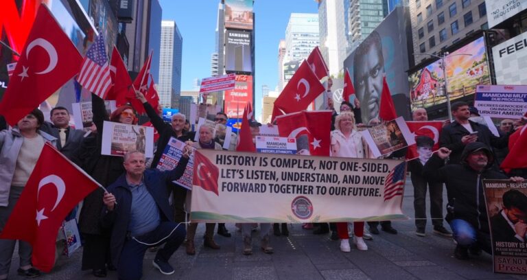 mamdani-new-yorkta-yasayan-turkleri-kizdirdi-d4xAAASU.jpg