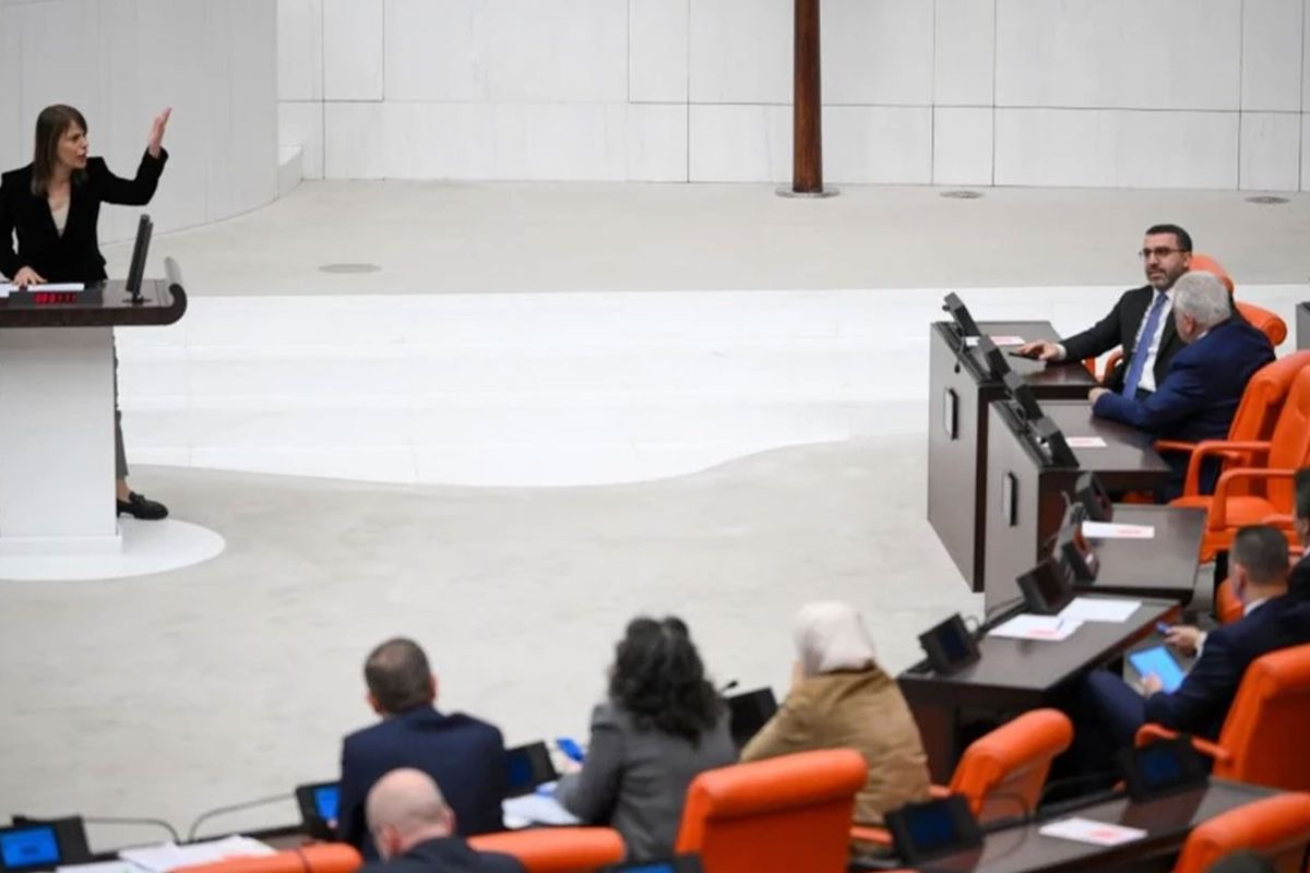 Meclis’te tansiyon yükseldi: Ben senin bildiğin kadınlara benzemem