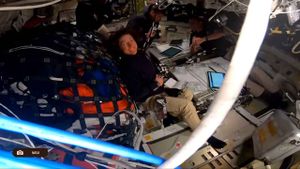 Artemis II Ay&rsquo;dan d&ouml;nd&uuml;, iPhone ile &ccedil;ekilen kareler damga vurdu