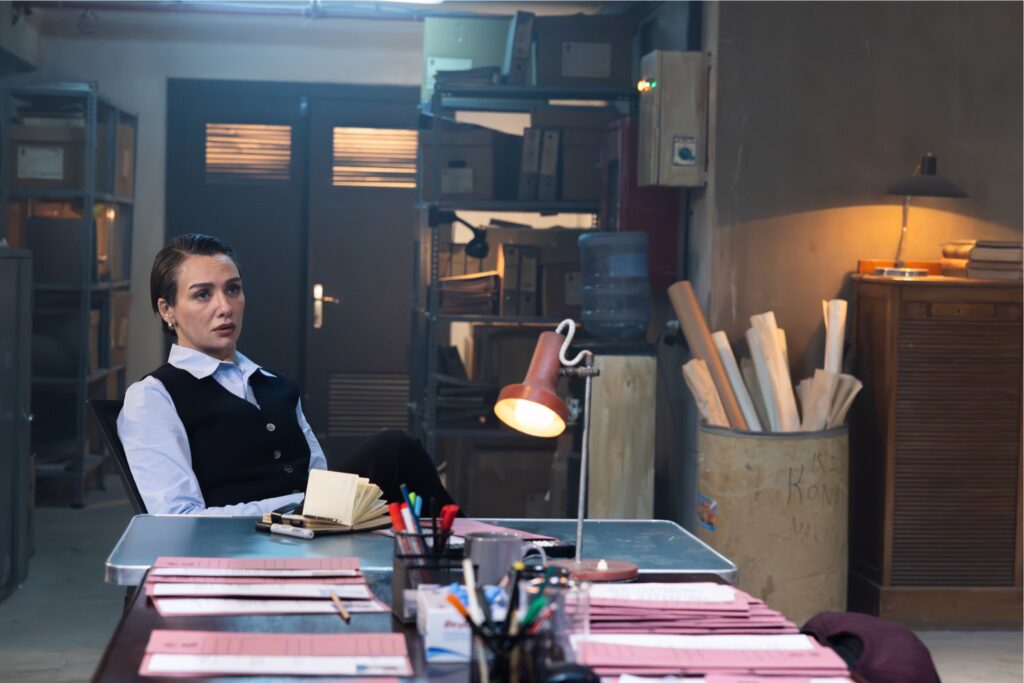 Kimler Geldi Kimler Geçti, Zeytin Ağacı, ve Mezarlık yeni bölümleriyle Netflix’e geri dönüyor