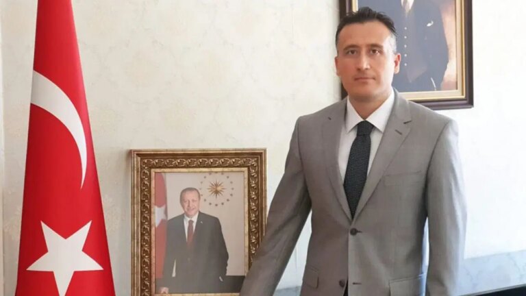 paylasimina-inceleme-baslatilmisti-ayas-kaymakami-eligul-bu-sefer-agzini-bozdu-chpden-sert-tepki-geldi-DPwp9JA1.jpg