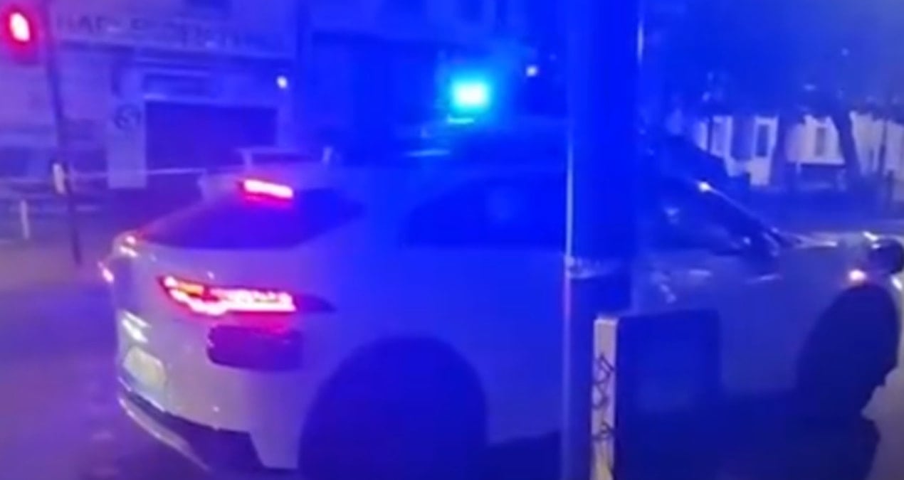 Polis neye uğradığını şaşırdı: Robot taksi suç mahaline daldı