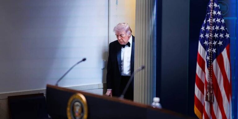 trump-saldiri-anini-ilk-kez-anlatti-yere-yat-dediklerinde-nddqyg9P.jpg