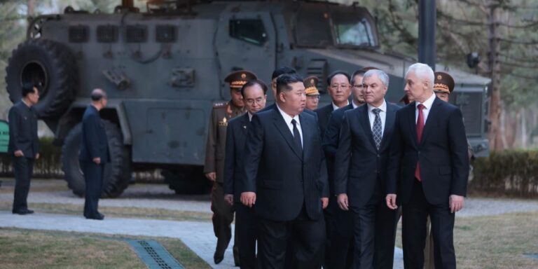 turkiyenin-ukraynaya-gonderdigi-zirhli-araclar-kuzey-korede-muzelik-oldu-9xzWnHDk.jpg