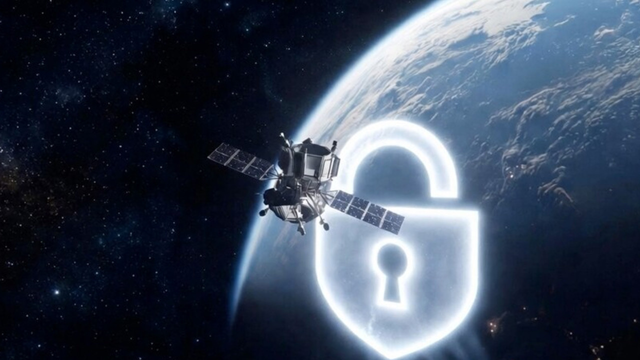 Uydu ve uzay sektörünün güvenliği masaya yatırılıyor