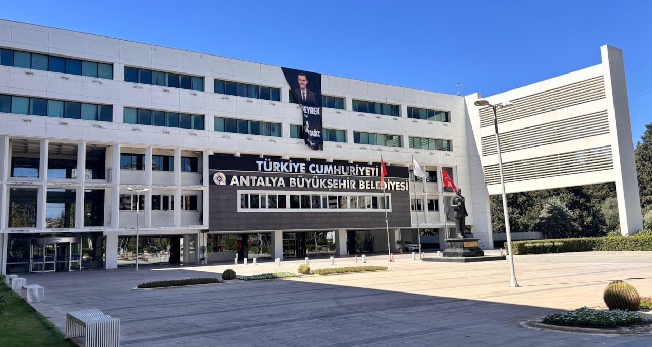 3-ilde-antalya-operasyonu-25-gozalti-TzIfUdpp.jpg
