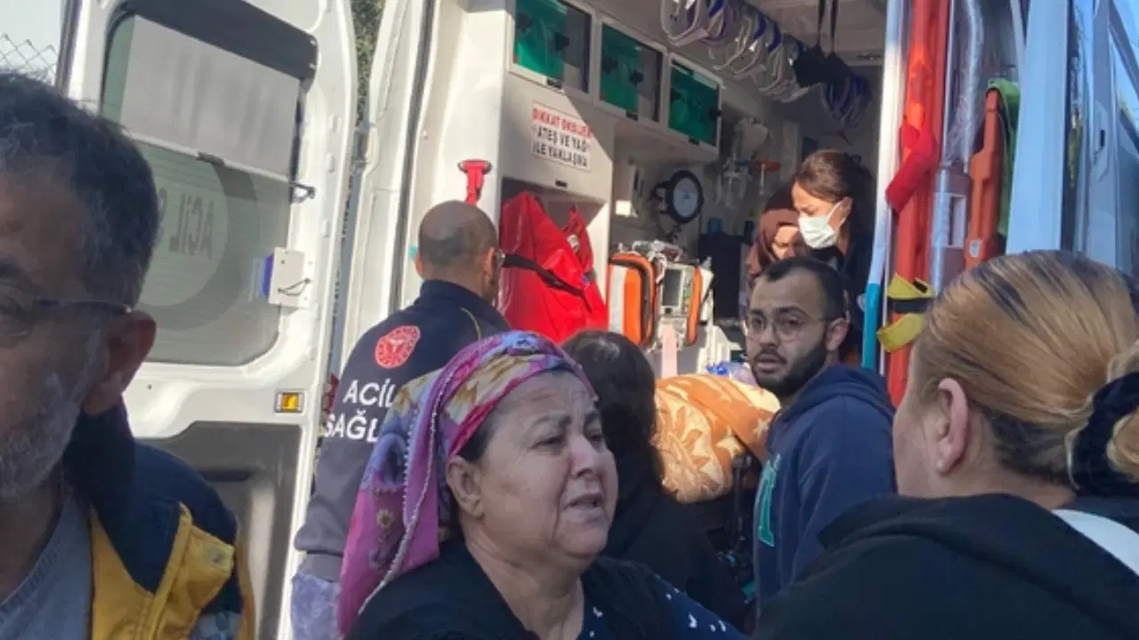 adanada-skandal-ihmal-iddiasi-ambulansin-anahtarini-bulamadilar-hasta-hayatini-kaybetti-f56ITV7k.jpg