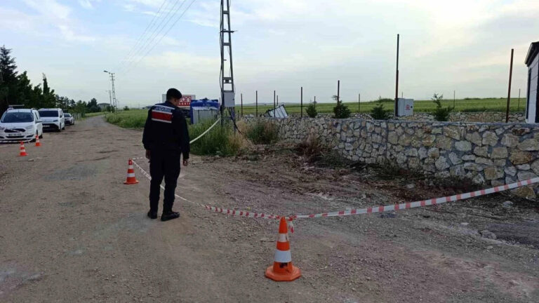 adiyamanda-koy-yolunda-silahli-catisma-3-yarali-st3fCiTD.jpg