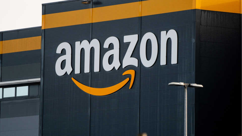 amazon-yapay-zeka-destekli-alisveris-asistani-baslatti-fA7ZtWxN.jpg