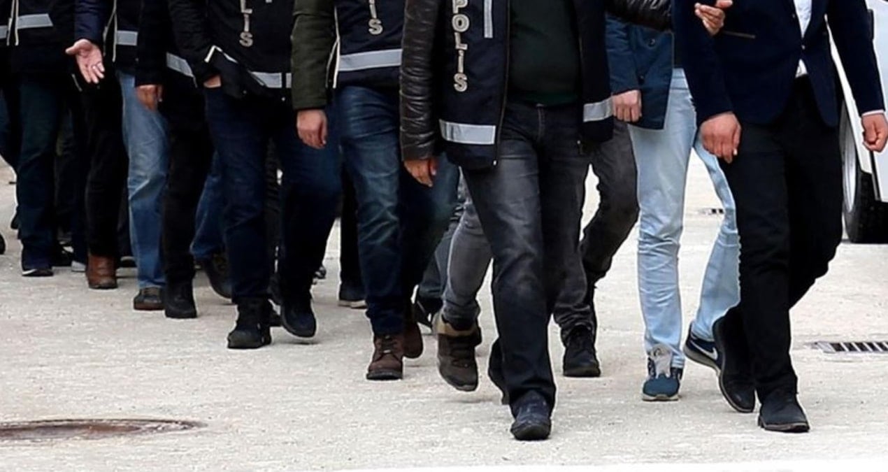 bakan-duyurdu-33-ilde-es-zamanli-operasyon-GYXVuVLF.jpg