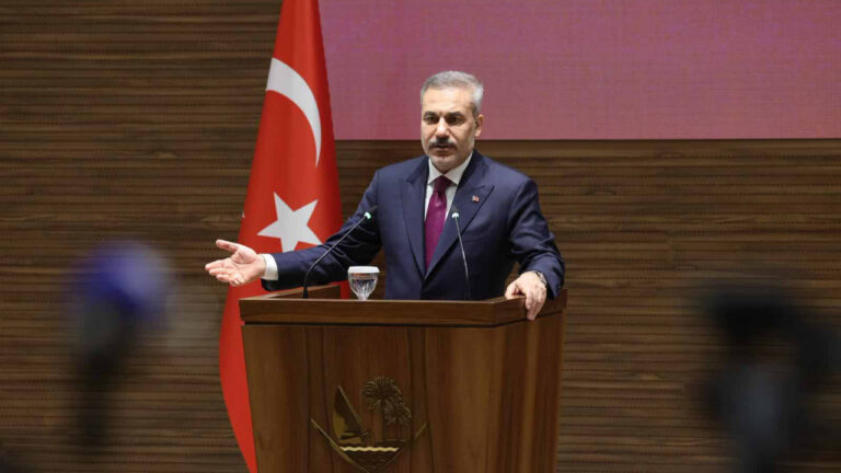 bakan-fidandan-net-mesaj-hurmuz-bogazi-acilmali-z1N8m8qH.jpg