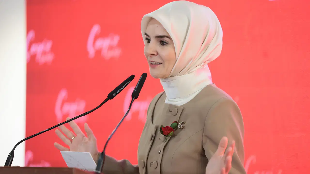 bakan-goktas-ekonomik-krizi-unuttu-boyle-bir-zamanda-evlilik-gencler-icin-guvenli-bir-liman-kHMCPyEr.jpg