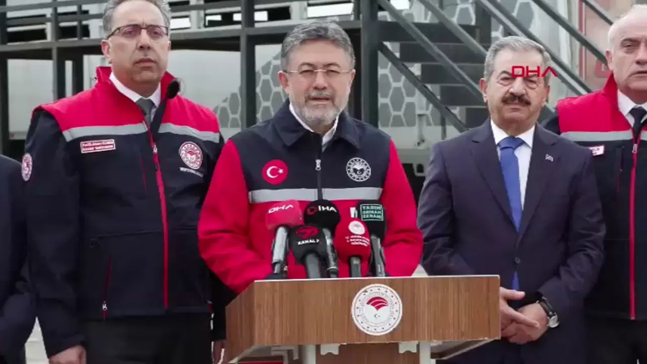 bakan-yumakli-acikladi-kurbanlik-hayvan-arzinda-problem-yok-rQaeaWmU.jpg