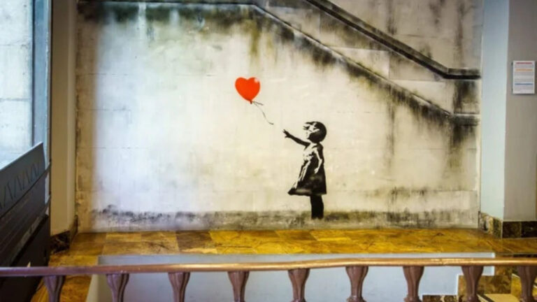 banksy-sanat-dunyasini-sallamaya-hazirlaniyor-18-milyon-dolarlik-rekor-IknQKKIv.jpg