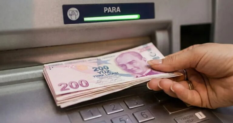bayram-oncesi-bankalar-vites-yukseltti-emekli-banka-promosyonlari-guncellendi-Jc6sOvOj.jpg